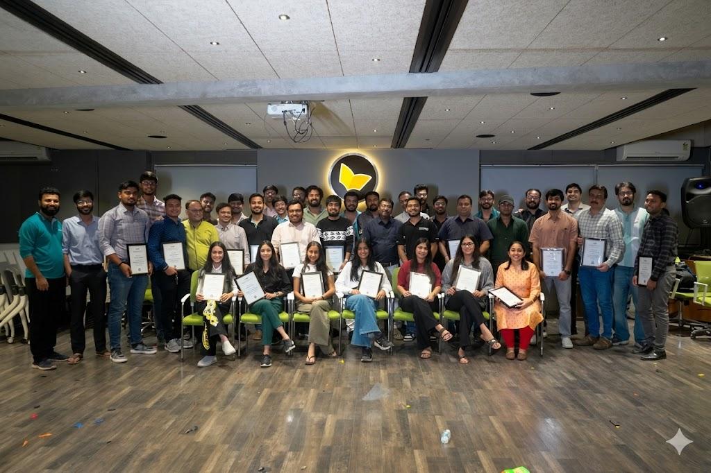 hoGrowth team